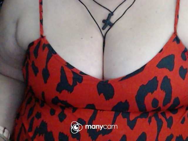 mayalove4u live cam on BongaCams