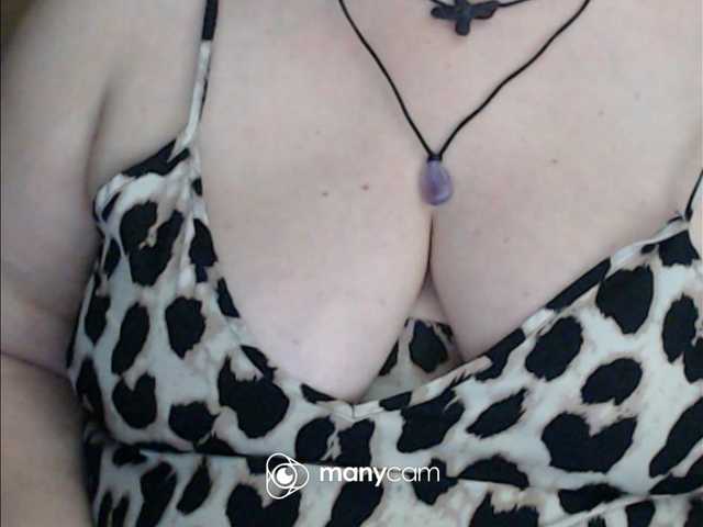 mayalove4u live cam on BongaCams