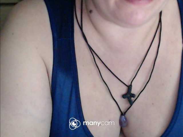 mayalove4u live cam on BongaCams
