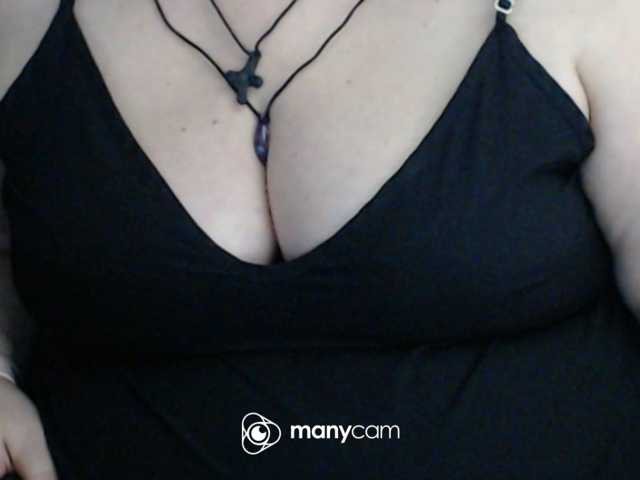 mayalove4u, en directo ahora en BongaCams