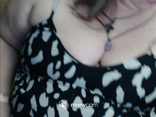 mayalove4u live cam on BongaCams