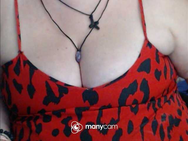 mayalove4u live cam on BongaCams