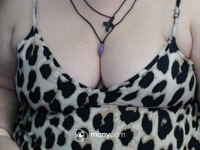 mayalove4u live cam on BongaCams