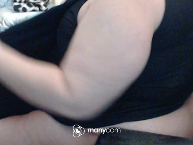mayalove4u live cam on BongaCams