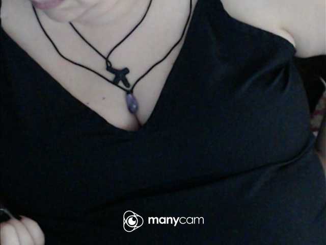 mayalove4u live cam on BongaCams