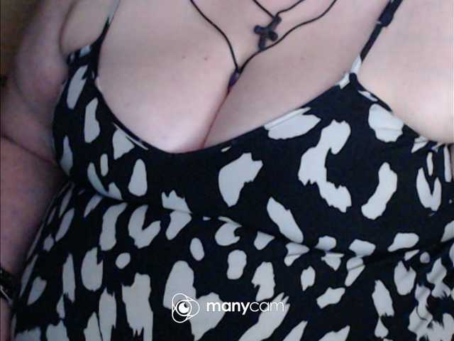 mayalove4u live cam on BongaCams