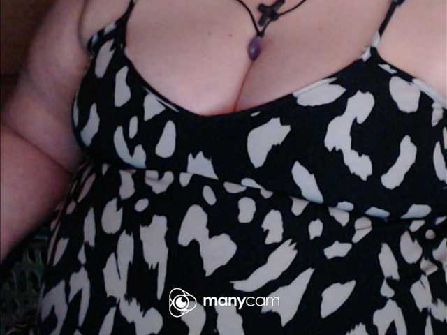 mayalove4u live cam on BongaCams