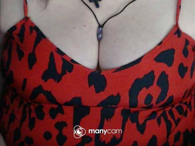 mayalove4u live cam on BongaCams