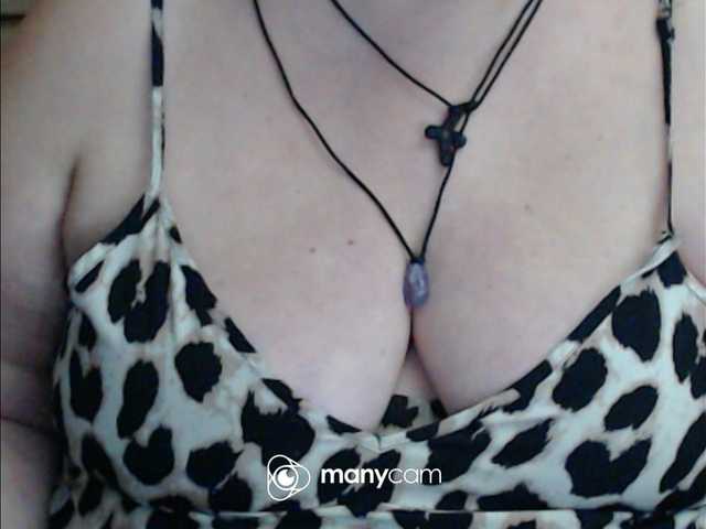 mayalove4u live cam on BongaCams