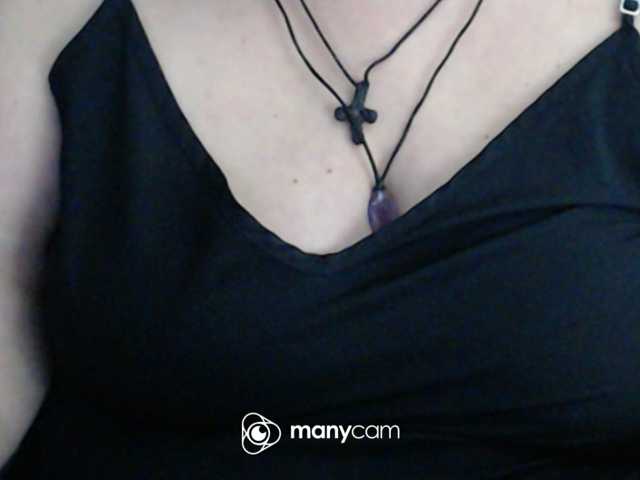 mayalove4u, en directo ahora en BongaCams