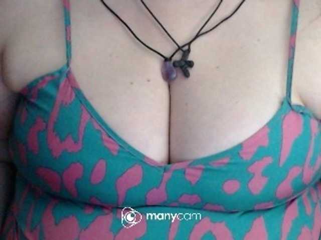 mayalove4u live cam on BongaCams