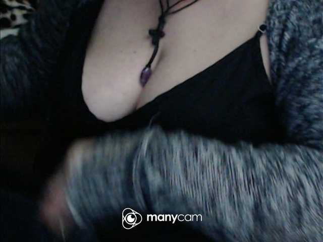 mayalove4u live cam on BongaCams