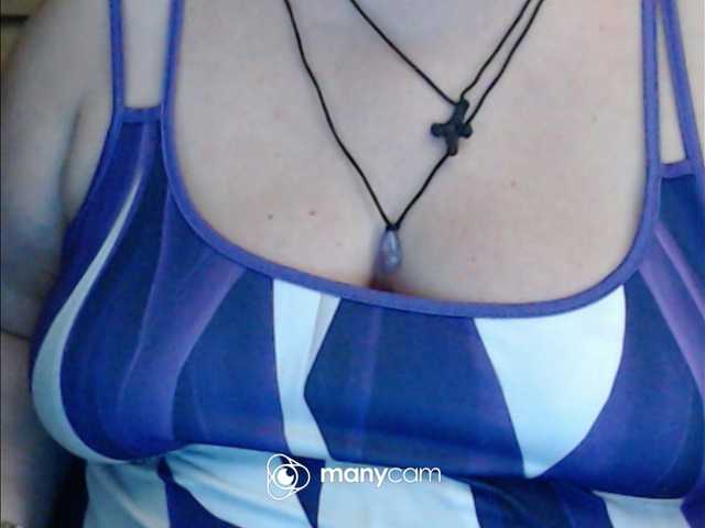mayalove4u live webcam show