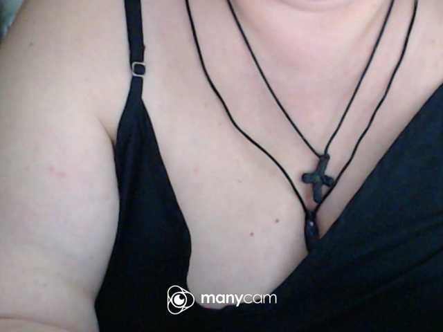 mayalove4u, live now on BongaCams
