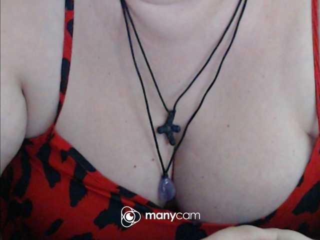 mayalove4u live webcam show