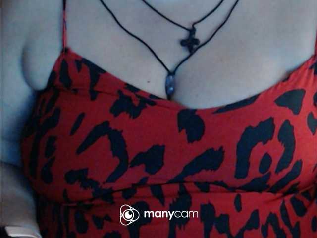 mayalove4u live cam on BongaCams