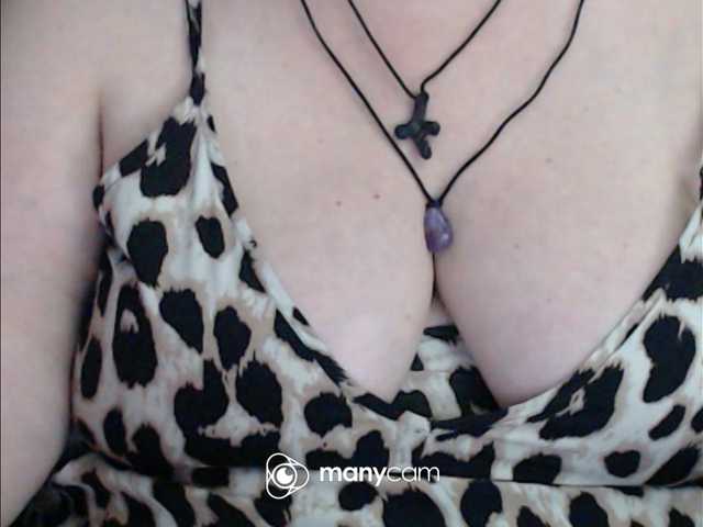 mayalove4u live cam on BongaCams