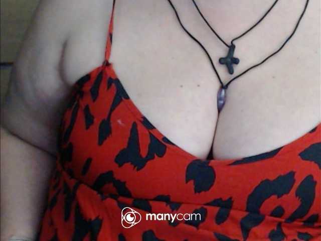 mayalove4u live cam on BongaCams