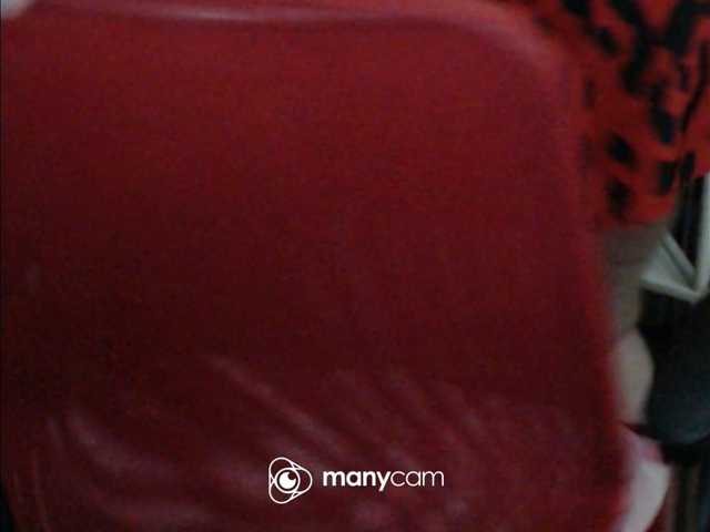 mayalove4u live cam on BongaCams