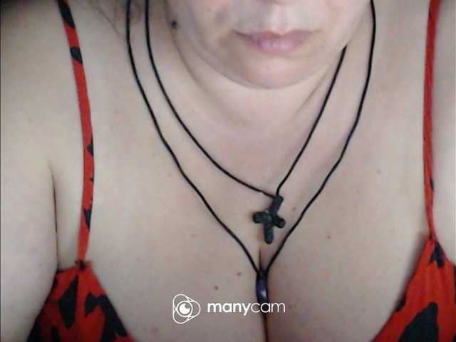 mayalove4u live cam on BongaCams