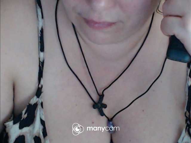 mayalove4u live cam on BongaCams