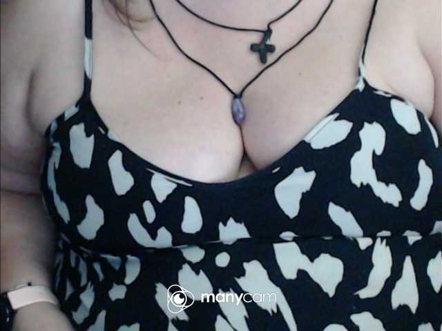 mayalove4u live cam on BongaCams
