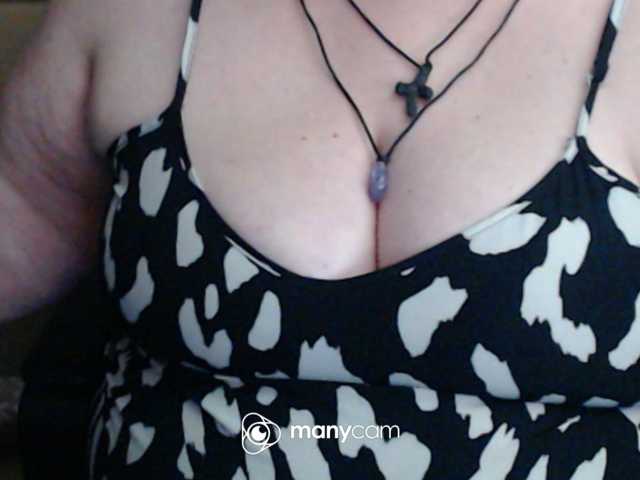 mayalove4u live cam on BongaCams