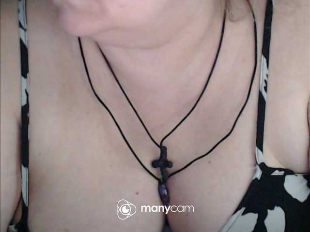 mayalove4u live cam on BongaCams