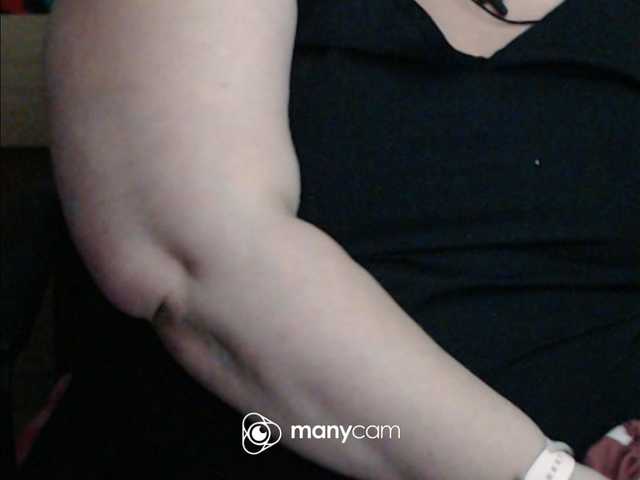 mayalove4u live cam on BongaCams