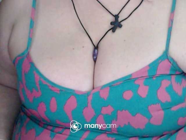 mayalove4u live cam on BongaCams