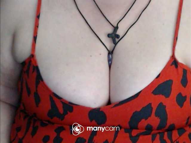 mayalove4u live cam on BongaCams