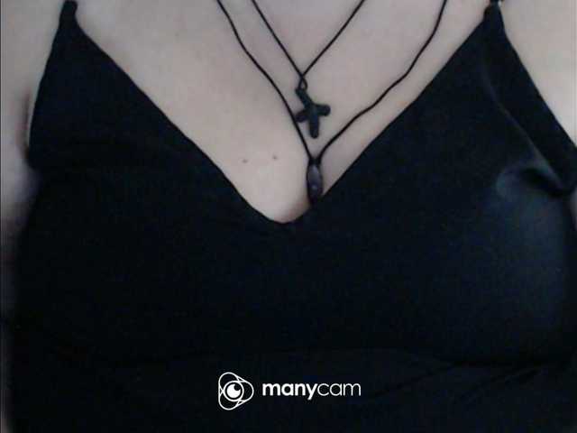 mayalove4u live cam on BongaCams