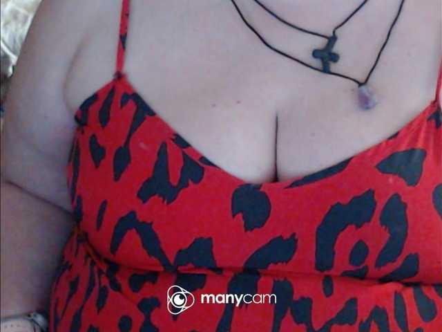 mayalove4u live cam on BongaCams