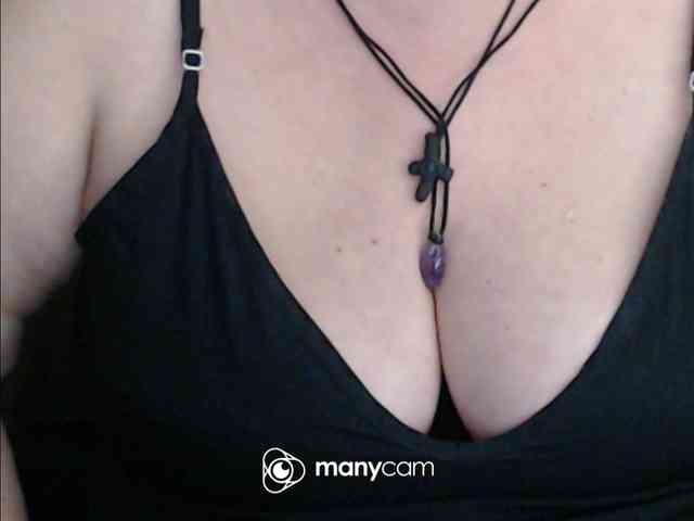 mayalove4u's live room