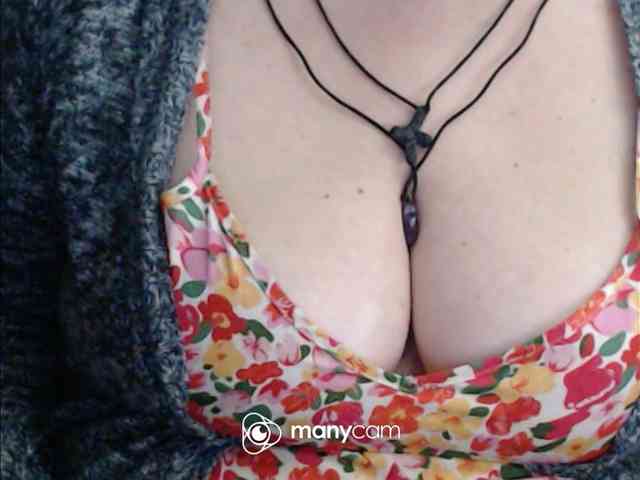 mayalove4u webcam