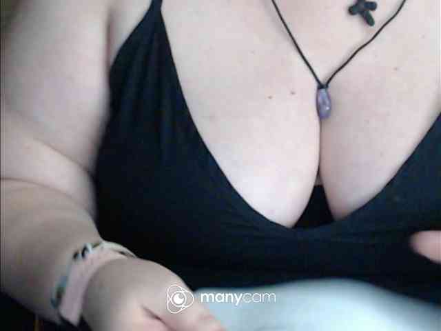 mayalove4u webcam