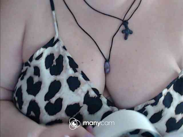 mayalove4u's live room