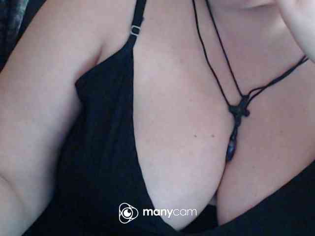 mayalove4u webcam