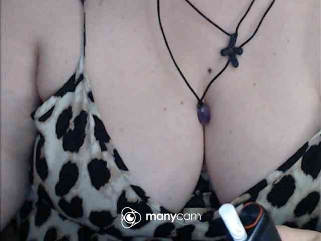 mayalove4u webcam