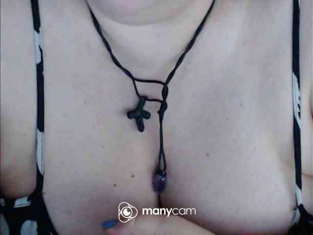 Mayalove4u's cam show statistics and live stream