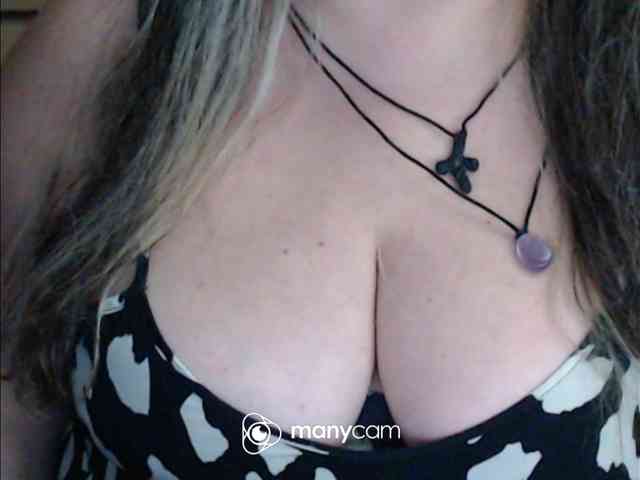 mayalove4u webcam