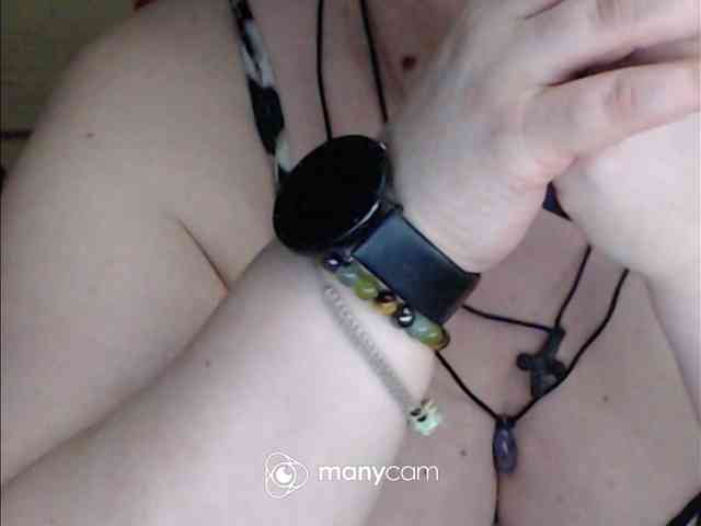 mayalove4u Live Webcam on BongaCams