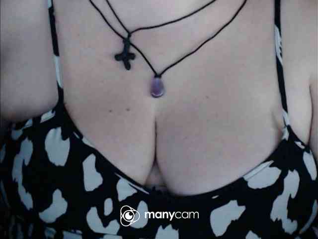 mayalove4u's live room