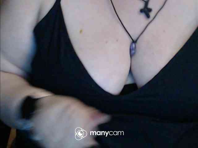 mayalove4u webcam