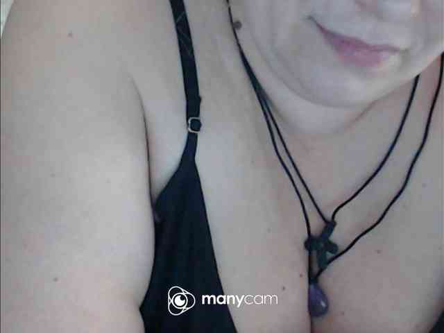 mayalove4u webcam