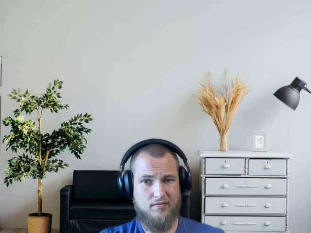 -lIl0lIlNlIl- Live Webcam on BongaCams
