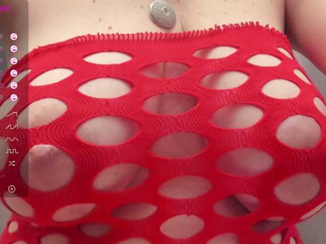Sex chat gratuit in direct cu KarolineCherr pe BongaCams