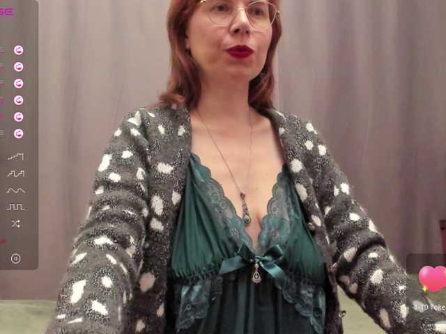 KarolineCherr