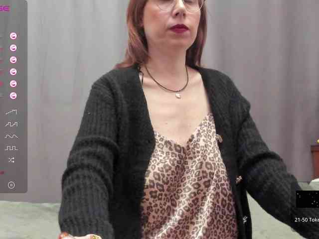 KarolineCherr KarolineCherr
