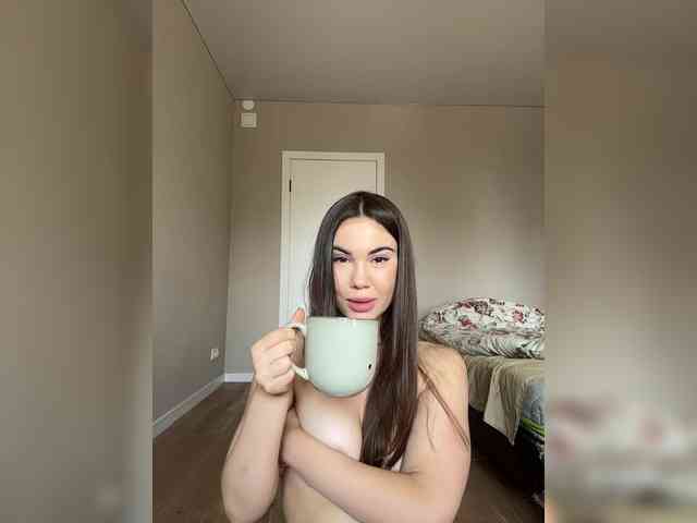 Model: YourGo0dGirl